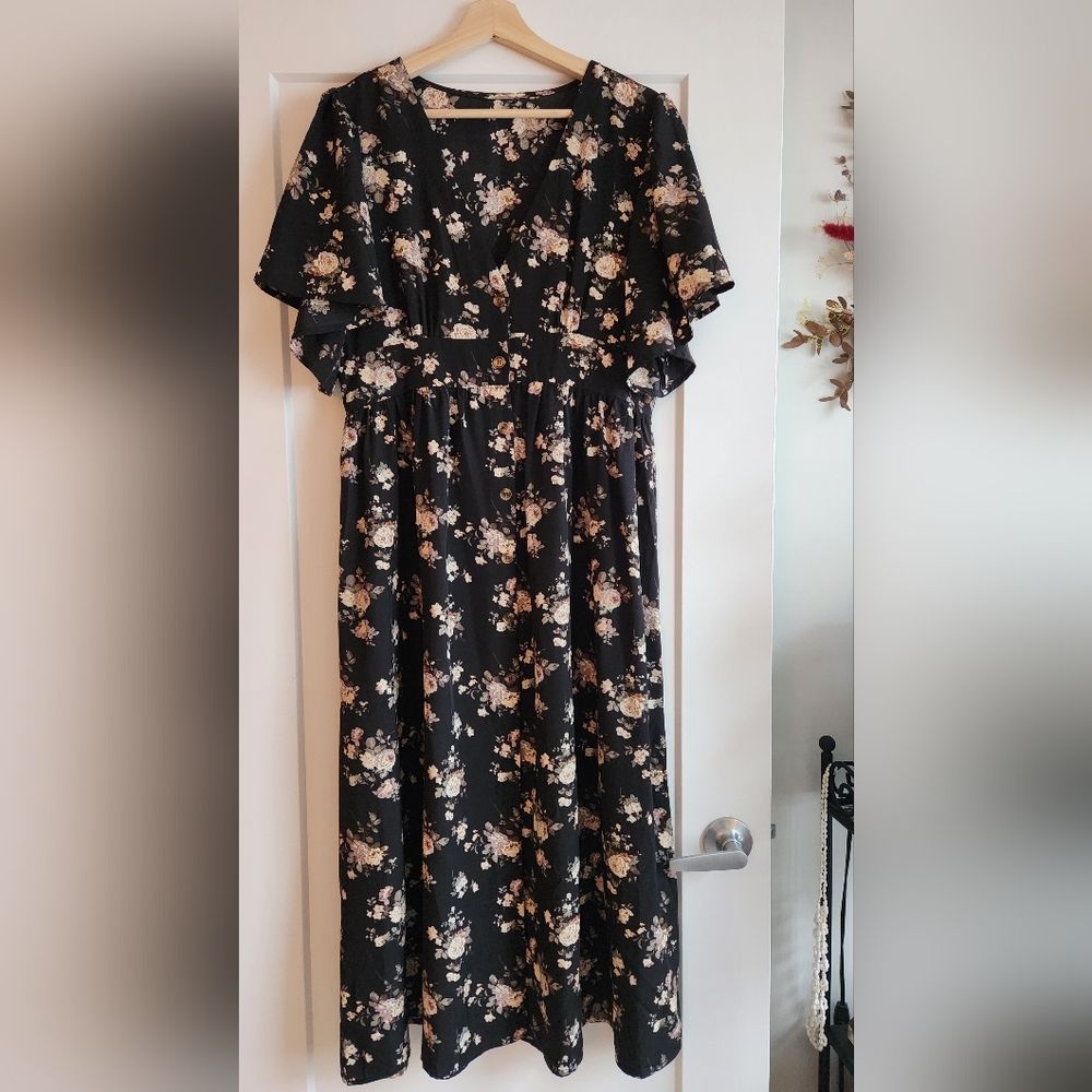 SHEIN Black Floral Maxi Dress with Cream and Pink Blossoms